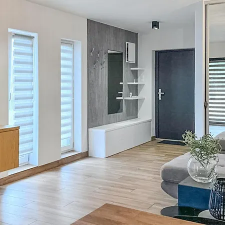 Holiday home Amazing In With Kitchen Drogoradz